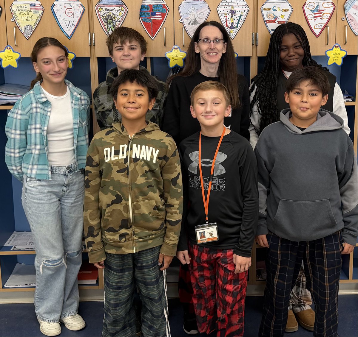 Day 7 of the #districtholidaychallenge Mad For Plaid/Flannel Day