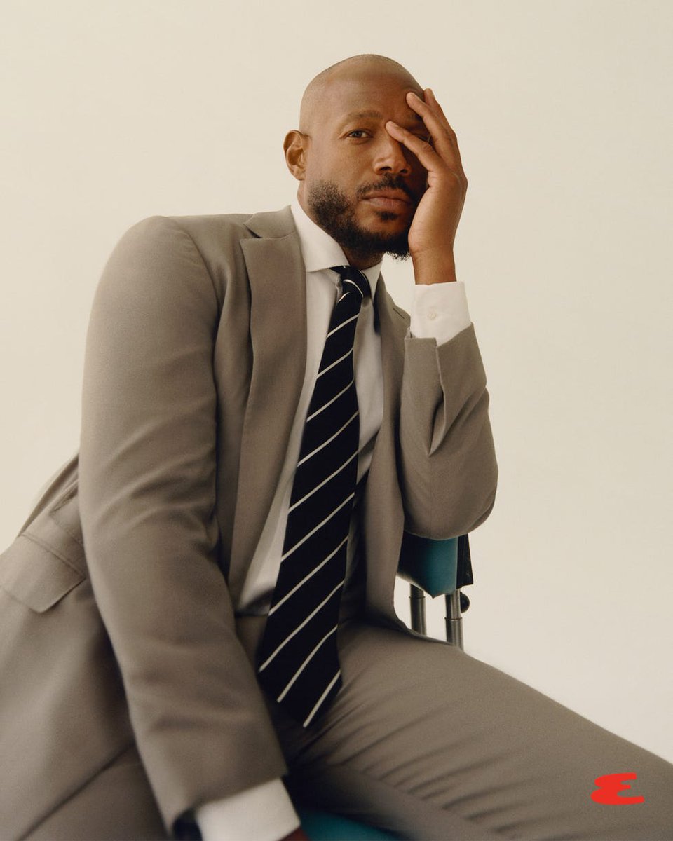 Prolotario1's tweet image. Marlon Wayans: I Know You Are Not Talking 

I Will Say Allegedly For The Smidgen Of Respect I Have Left For You

This Is What’s Been Floating Around 

Marlon Wayans has spent three decades cultivating a hyper-heterosexual, womanizing comedic persona White Chicks, Scary Movie…