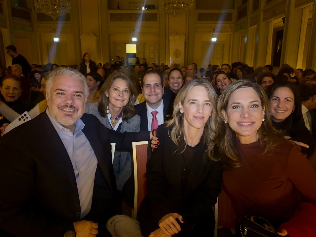 Noche de emoción y esperanza en Oslo.

<a href="/MariaCorinaYA/">María Corina Machado</a>