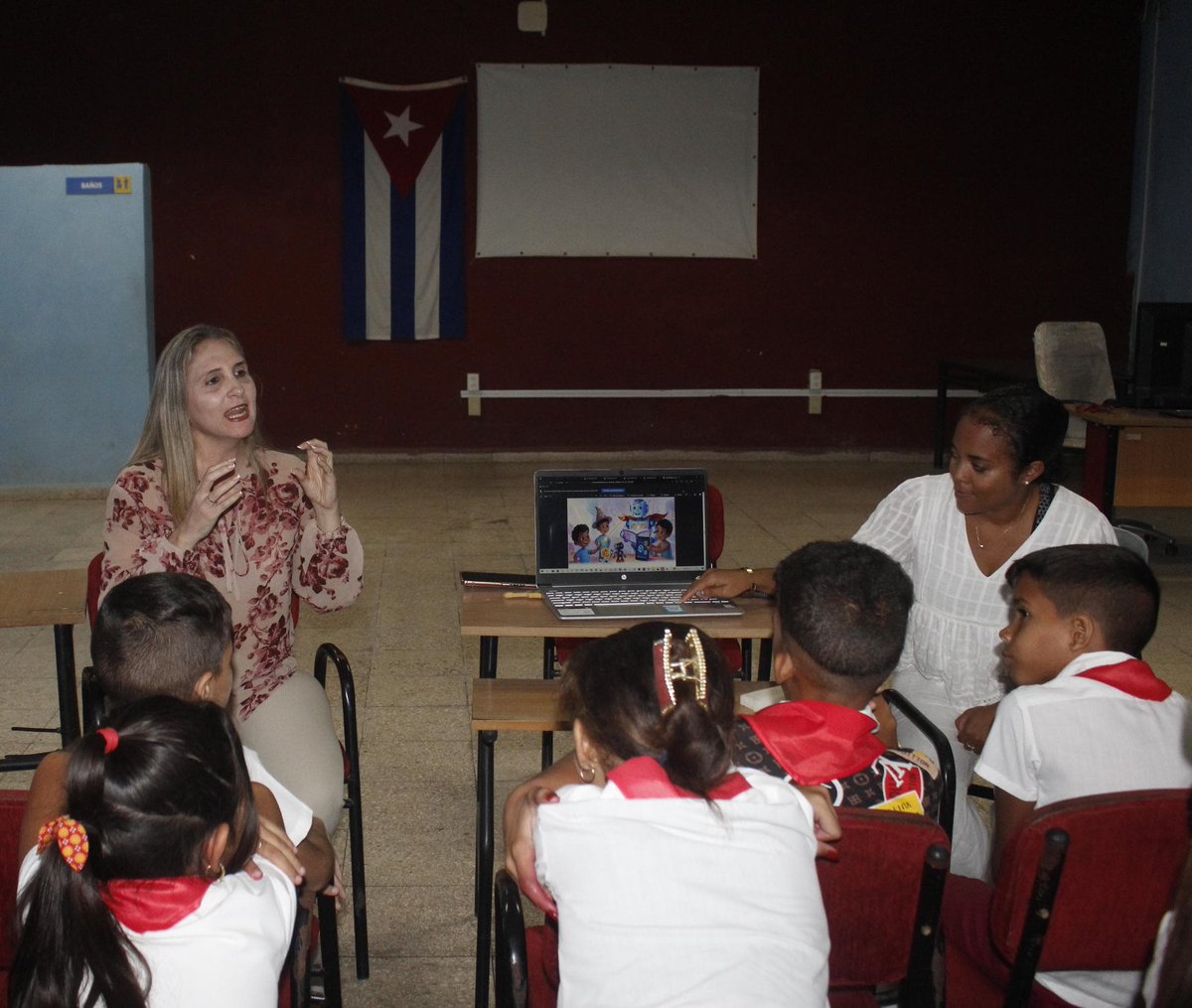 La <a href="/ciencias_cuba/">Academia de Ciencias de Cuba</a>, Filial Camagüey-Ciego de Ávila realizó las Puertas Abiertas como parte de la Jornada Nacional para la promoción del uso de la IA en los niños y jóvenes. El tema central fue Innovación Ciudadana en IA. 
Aumentada. <a href="/PresidenciaAca1/">@Presidencia_Academia_de_Ciencias</a> <a href="/citmacuba/">Ministerio de Ciencia, Tecnología y Medio Ambiente</a>