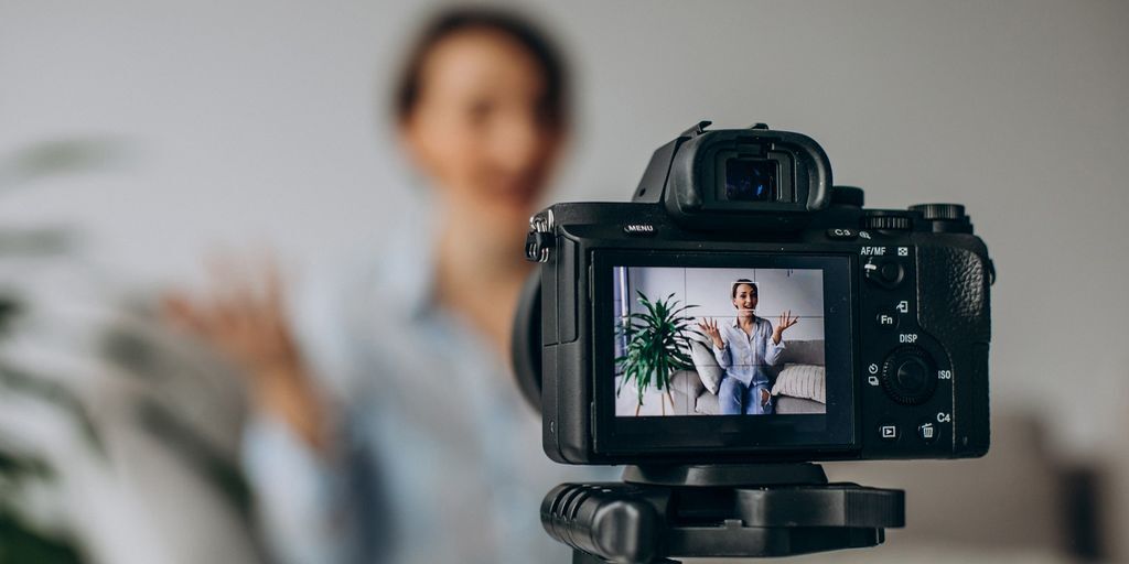 Commodoo_com's tweet image. 16 Winning Ways for Creating Engaging Webinars ift.tt/TKn2JPs #Webinar #DigitalMarketing #MarketingTrends #MarketingSolutions