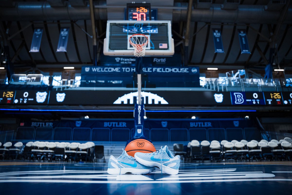 astone_37's tweet image. Christmas came early 🥶

@ButlerUWBB x @CaitlinClark22