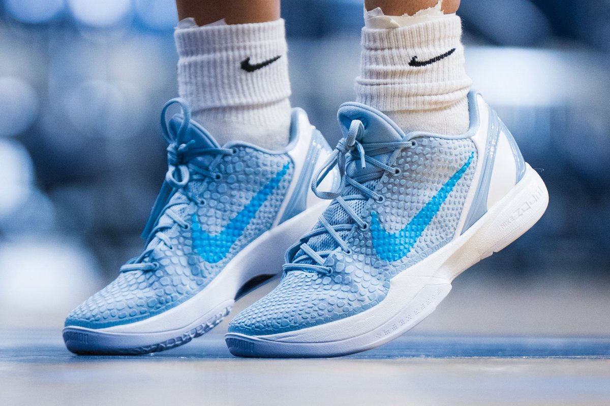 astone_37's tweet image. Christmas came early 🥶

@ButlerUWBB x @CaitlinClark22