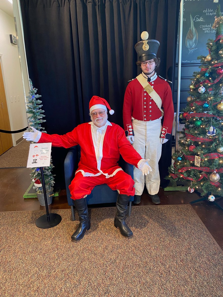 Pearson Air Museum tweet media