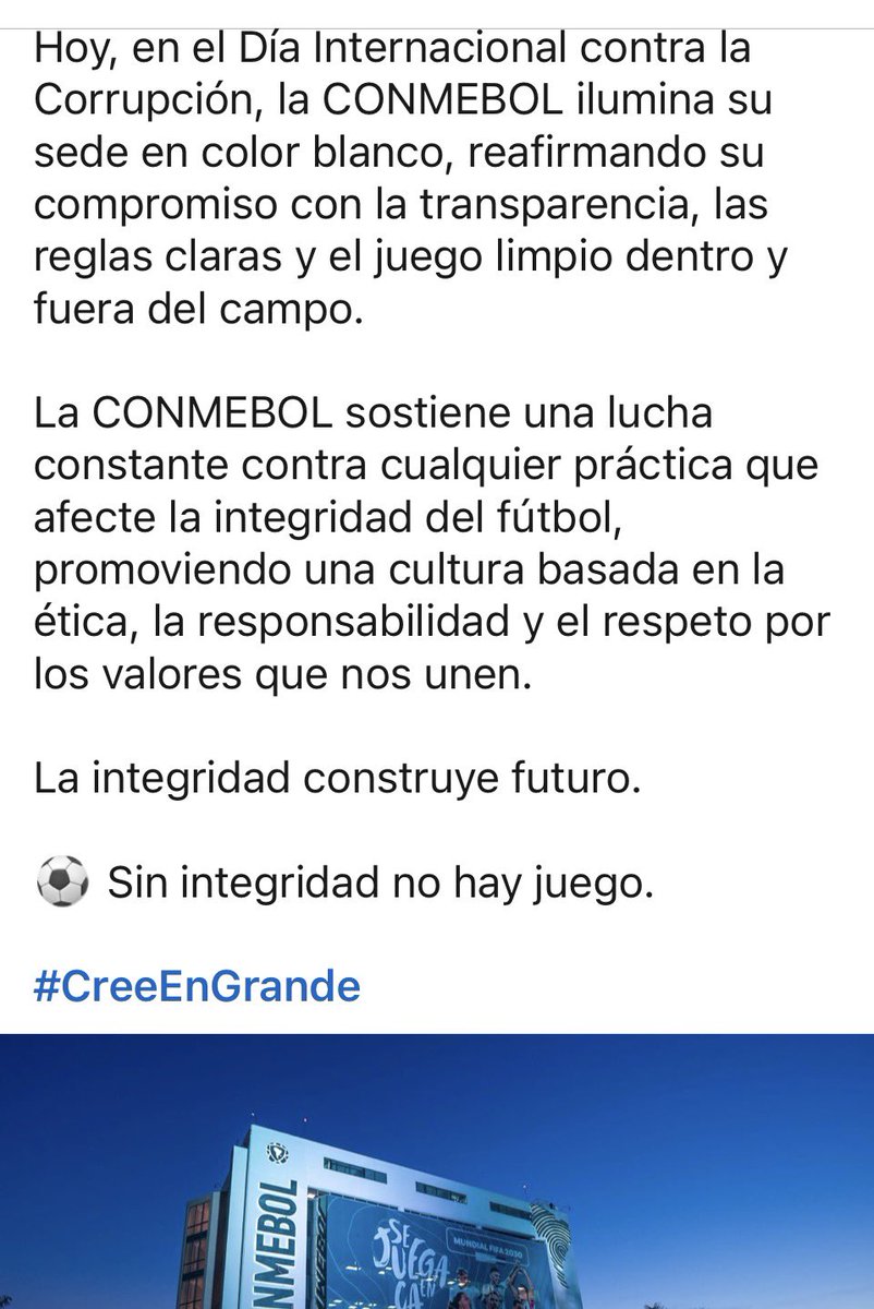 El colmo de la desvergüenza…

Los amantes de la integridad aún no aprobaron el balance del 2015! No dicen cómo recuperaron el dinero de la familia Leoz sin que intervenga la justicia, perdieron demandas por no pagar IPS a funcionarios, el Pdte. gana $80 mil al mes!! etc.!
Asco!