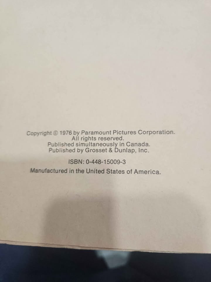 Hey, <a href="/hwinkler4real/">Henry Winkler</a> -- this is for sale on our local garage sale group. facebook.com/share/1DWVMNQt…