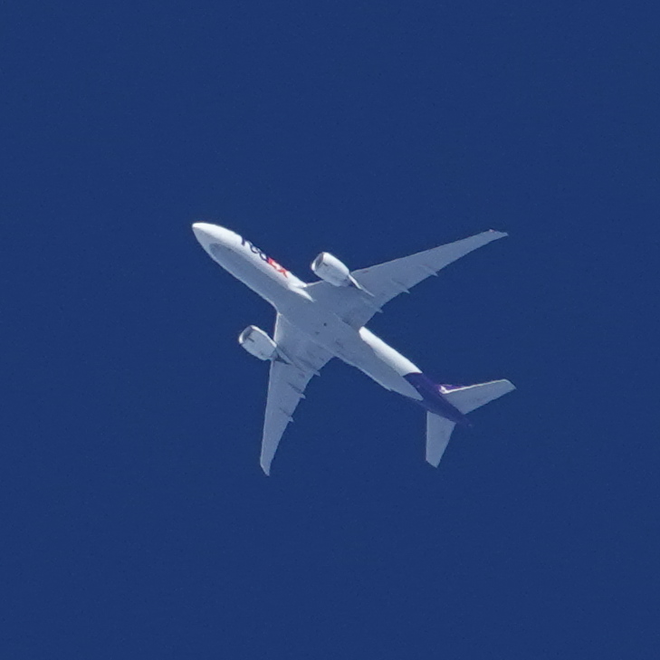 ponta70718103's tweet image. 12月6日の #フェデックスエクスプレス
・FX49便B777-F(N899FD)  ANC→TPE  38,000ft.
#FedExExpress #FDX #freighter #エアカーゴ #上空通過機