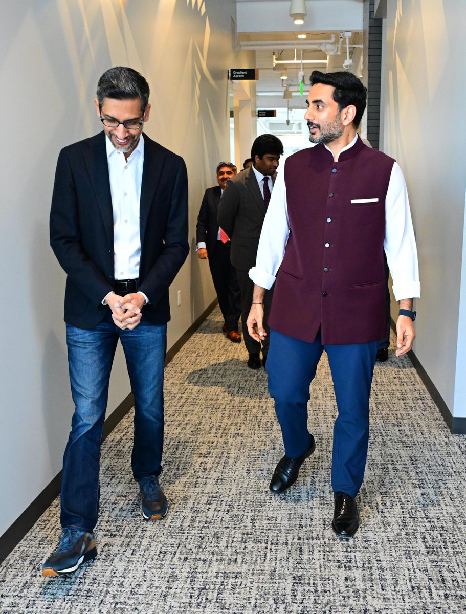 naralokesh's tweet image. #GoogleChoosesAP 
It was a pleasure to meet Sundar Pichai, CEO @Google, along with Thomas Kurian &amp;amp; Bikash Koley in San Francisco. I thanked Google for their landmark $15B investment in the Visakhapatnam AI Data Center - set to be one of the largest FDI projects outside the US. We…