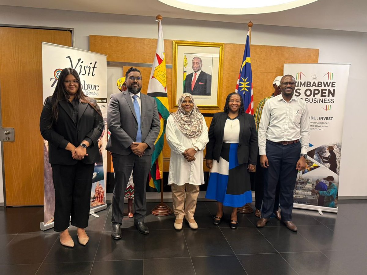 Maldives in Malaysia tweet media