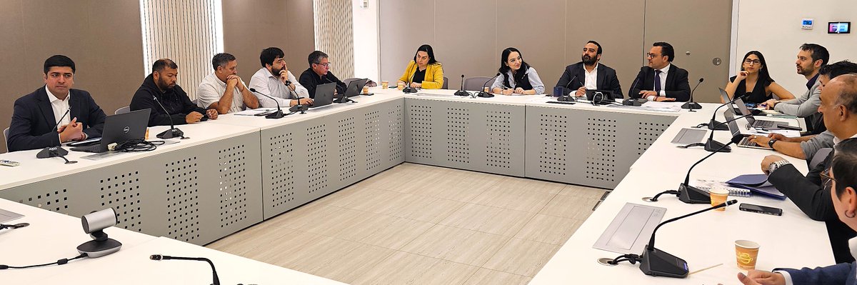 CTMIN_Chile's tweet image. El Consejo Superior Laboral terminó el año con definiciones relevantes ⚒️: prórroga de la Mesa Minera, revisión del panorama de seguridad pública 🚨 y avances para estandarizar el ingreso a faenas.
Lee la información completa en nuestra web 🔗.
ctmin.cl/csl-cierra-el-…