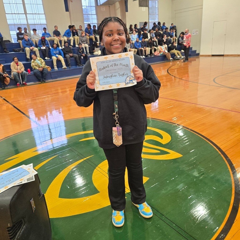 Congratulations to our Teacher of the Month, Ms. Bass, Support Staff of the Month, Mr. Green, and our Students of the Month!! Keep up the great work!!💙🤍