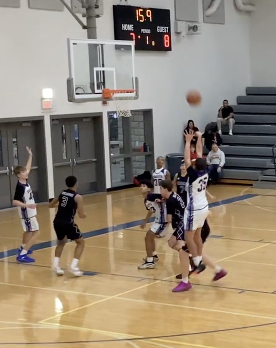 Lewis & Clark Basketball tweet media