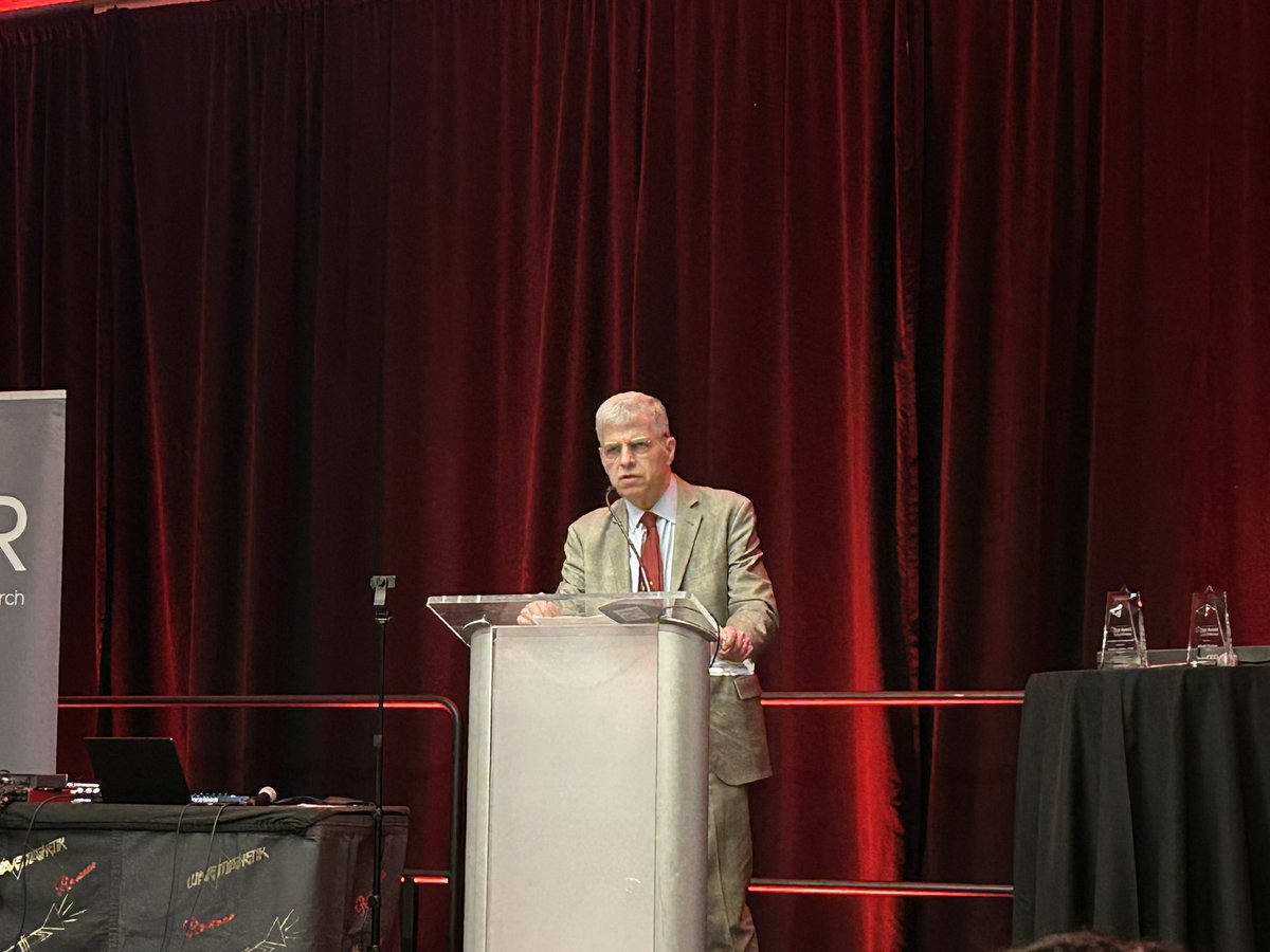 Justin Lathia, PhD 🧠🕺🏽 tweet media