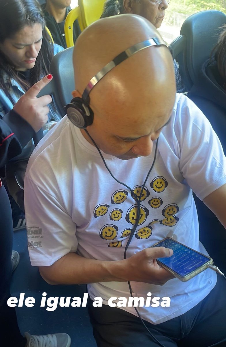 shitpostverdade's tweet image. 