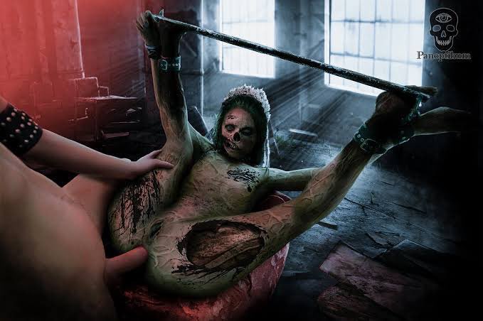 —— 𝚅𝙰𝚄𝙻𝚃 𝙶𝙸𝚁𝙻 📋 tweet media