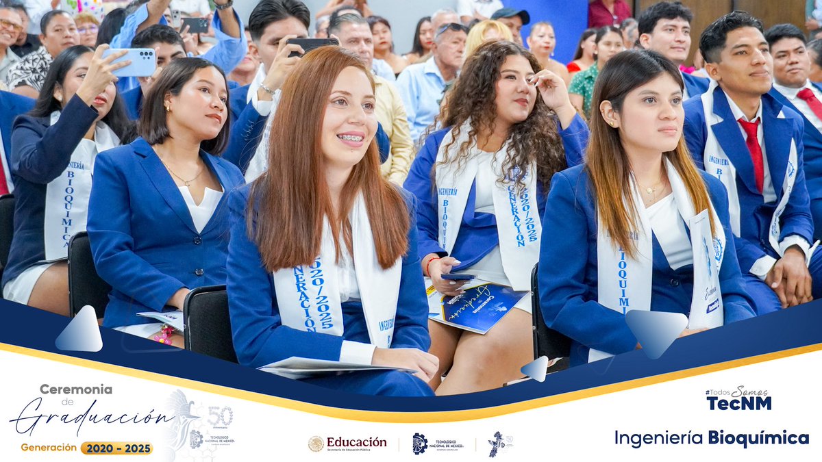 Nuestros jóvenes de Ingeniería Bioquímica concluyen una etapa de sus vidas dentro del #TecNMAcapulco. 

Son 102 estudiantes quienes este día lograron, incorporándose al campo laboral.

#OrgulloTecNM
#TodosSomosTecNM
#ExcelenciaEnEducación