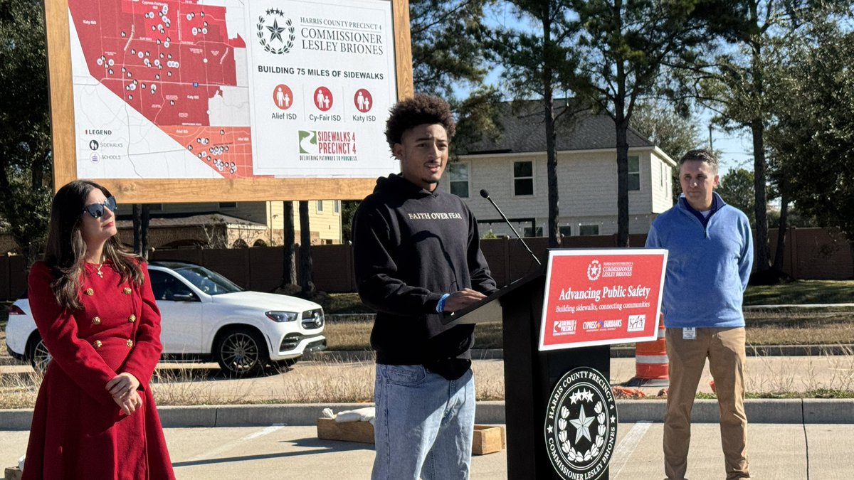 Cy Lakes tweet media