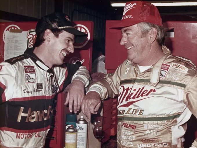 thenascarfan00 tweet media