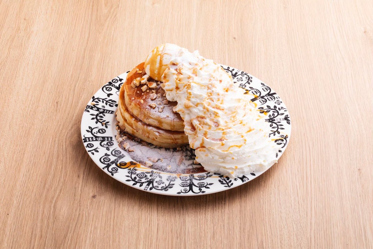 ✨️🥞 毎月10日はパンケーキの日 🥞✨️
4種類のパンケーキをご用意しています💓

・天使のパンケーキ
・ブリュレパンケーキ
・チョコバナナパンケーキ
・キャラメルバニラパンケーキ

皆さん是非食べに来てください😊
ご来店お待ちしております✨️✨️