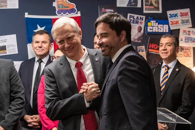 ⚠️Grave. Cárter dijo  que mantendrán el secreto de los 6000 millones de dólares en recortes que anunció K4st,  porque si lo dicen, el "pais al otro día, se incendiaría o se paralizaría". Difundir.