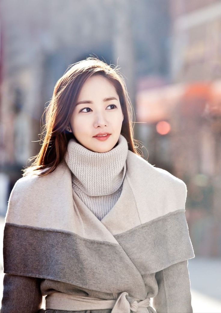 昨日はミニョンさんのドラマ「リメンバー」10周年だったようですが、ミニョンさんだけビジュの時間軸が違いすぎる件😅
10年経っても少しも変わらないミニョンさん😍
ファンミでもお話されてたけど、日々の心がけなんでしょうね、、、この美しさは❤️✨

#パクミニョン #Parkminyoung #박민영 #朴敏英