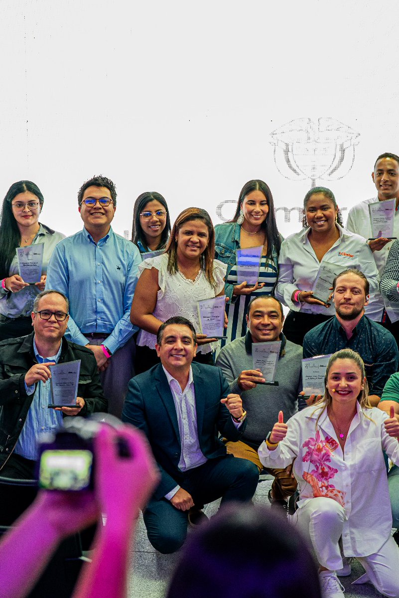 William A. Sánchez Martínez tweet media