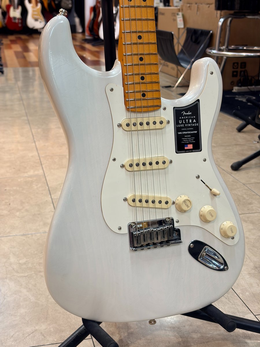B級特価品】Fenderから B級特価品が入荷しました！American Ultra Luxe
