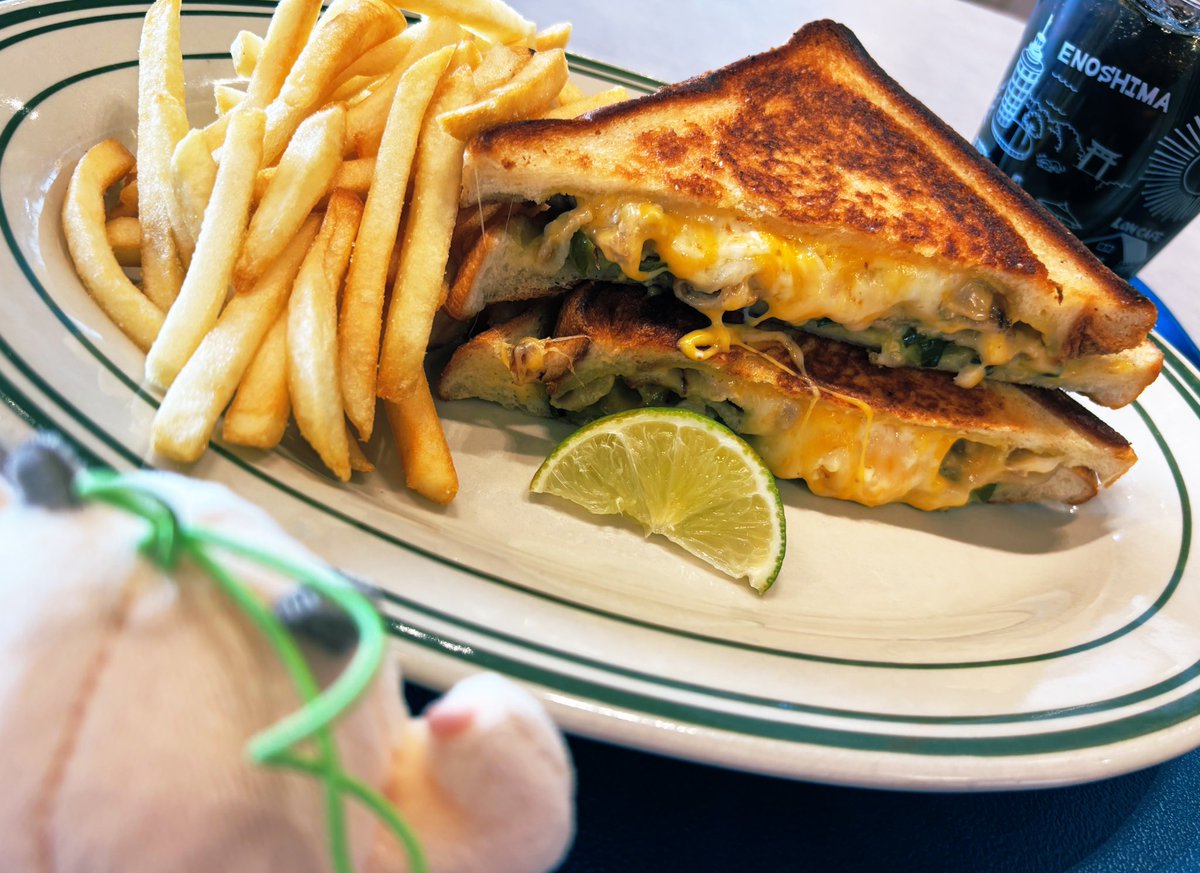 みー（感謝） 美味しいヤミー感謝感謝をバカにされて自分達なりに一生懸命作った曲