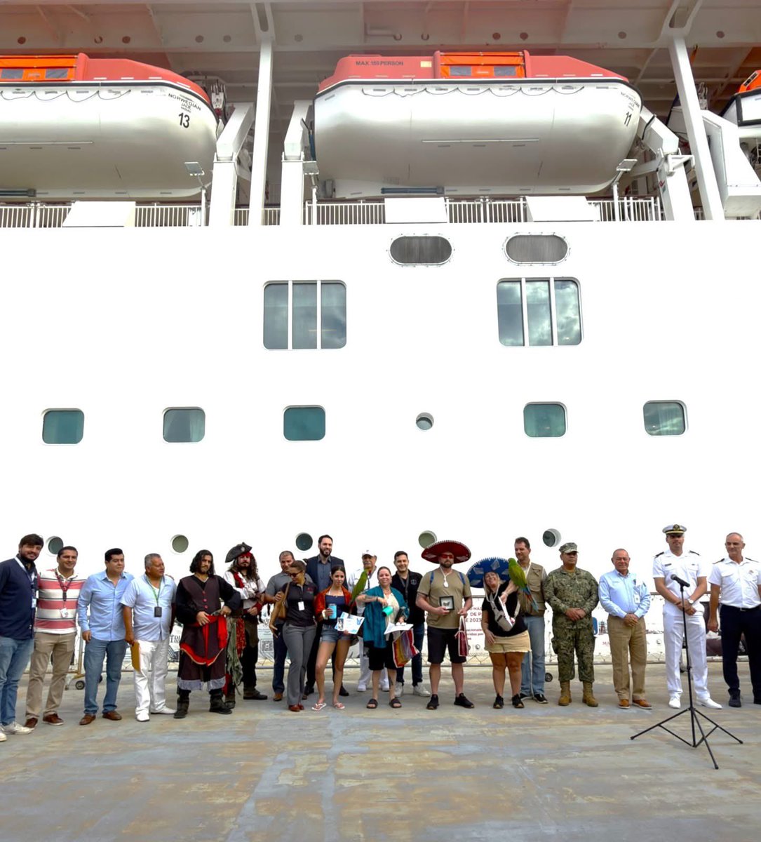 Hoy #PuertoVallarta alcanzó un nuevo hito turístico al recibir al pasajero náutico de crucero número un millón.
El visitante arribó a bordo de uno de los cruceros <a href="/CruiseNorwegian/">Norwegian Cruise Line</a> Jade,  que mantienen a la ciudad como uno de los puertos más importantes del Pacífico mexicano.