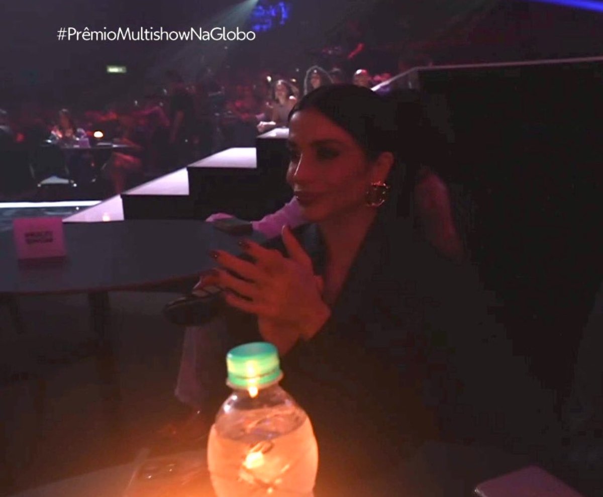 Uma perfeitaaaaa na globo!