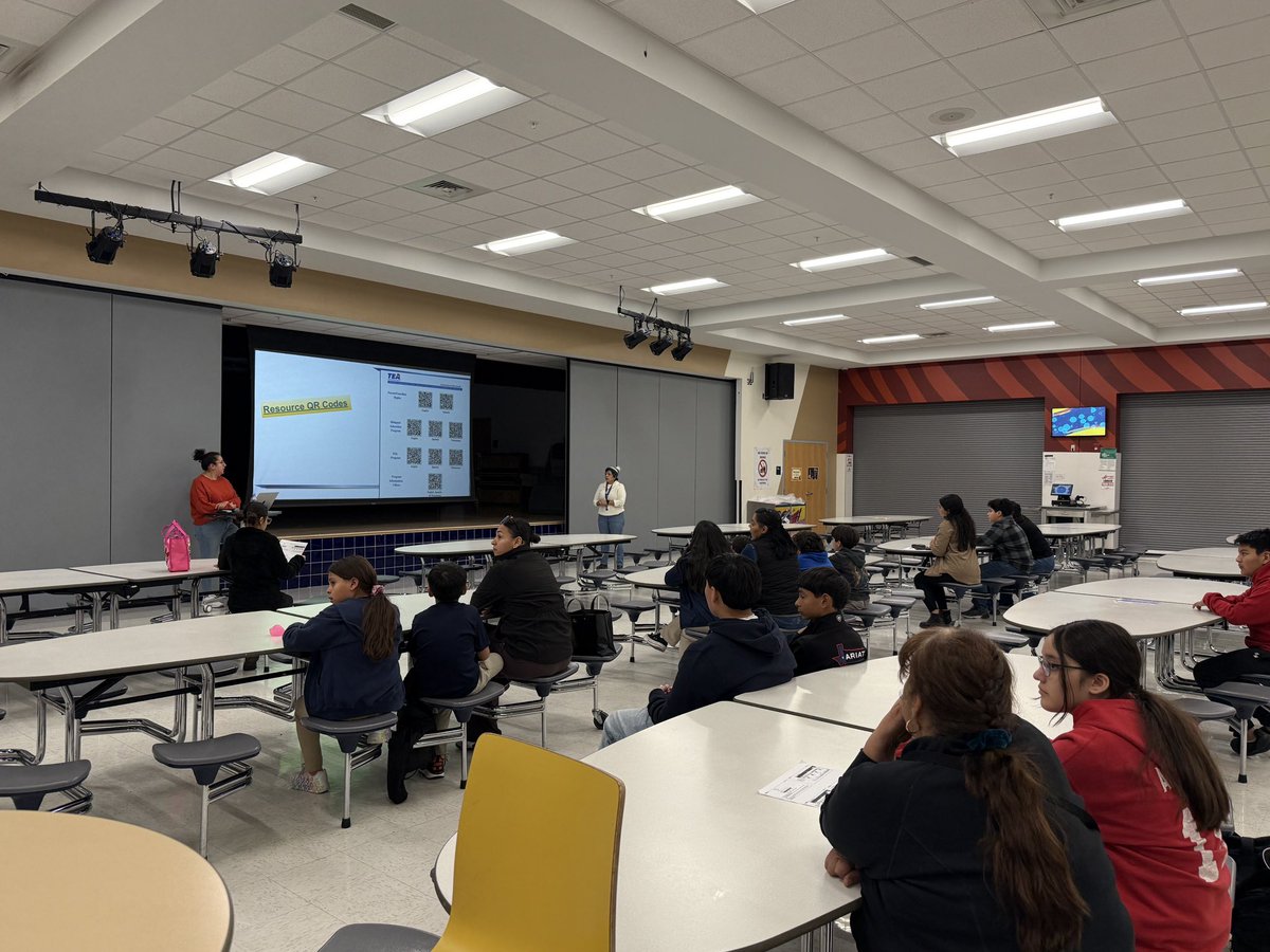 Thank you to all the parents who joined us for TELPAS Parent Night! We truly appreciate your partnership and continued support. Your involvement makes a meaningful difference, and we are grateful to work together to help our students succeed.
❤️💙📘  <a href="/belairmiddle/">BAMS</a> <a href="/ALPsDepartment/">Academic Language Programs Department</a>