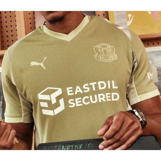 レイトンオリエント　90-92 ユニフォーム