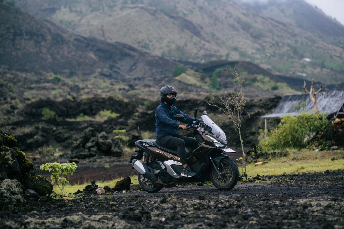 Cruising with the new Adv 160 Roadsnyc yesterday.