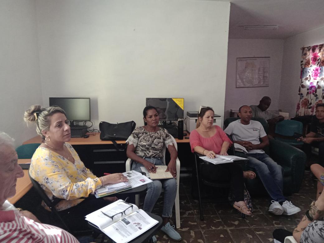 ZomaikaB's tweet photo. Continuamos con la evaluación y análisis del Programa de Gobierno, esta vez en la organización de base del Consejo de la Administración
#9noCongresoPCC
#Matanceros https://t.co/pGhhR9dl6I