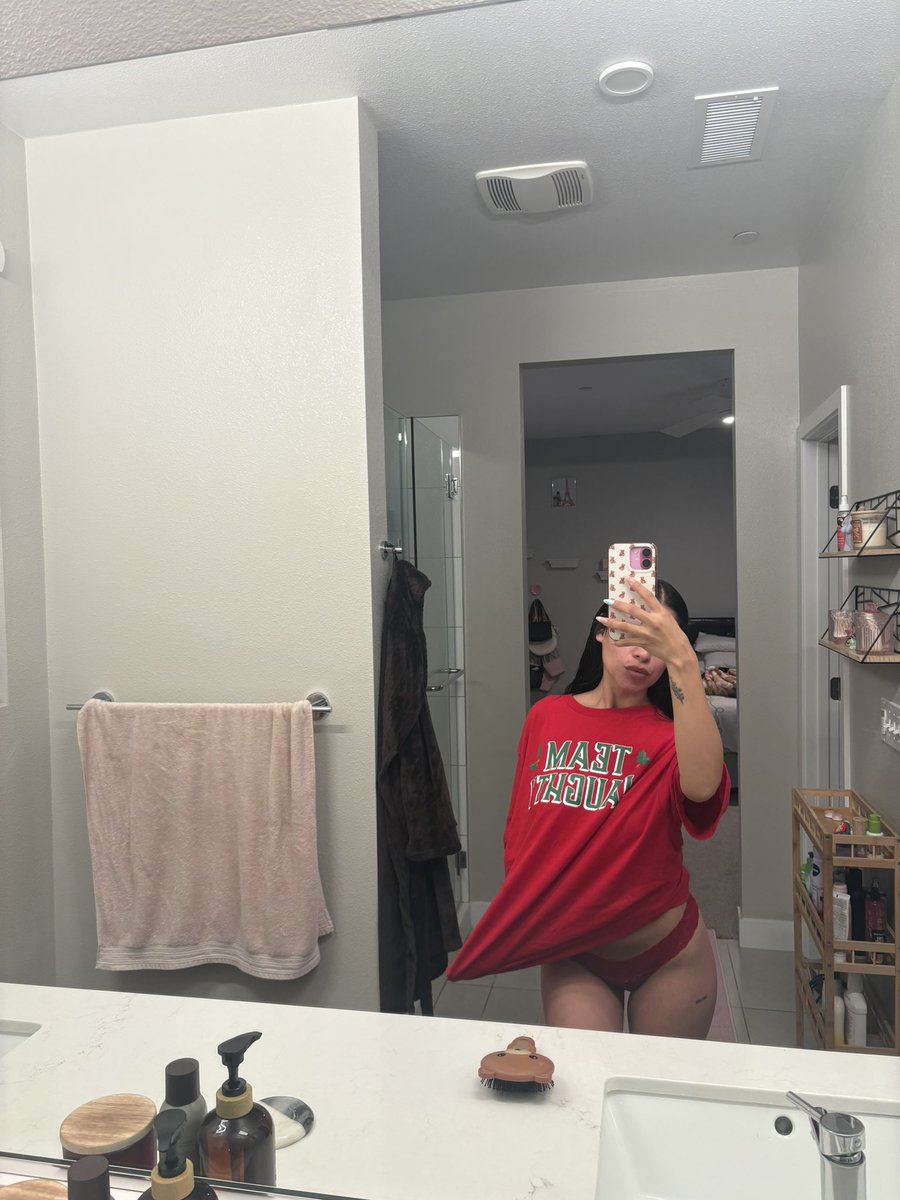 CuddleASMR's tweet image. Team naughty …😜🎄

onlyfans.com/xxxespe