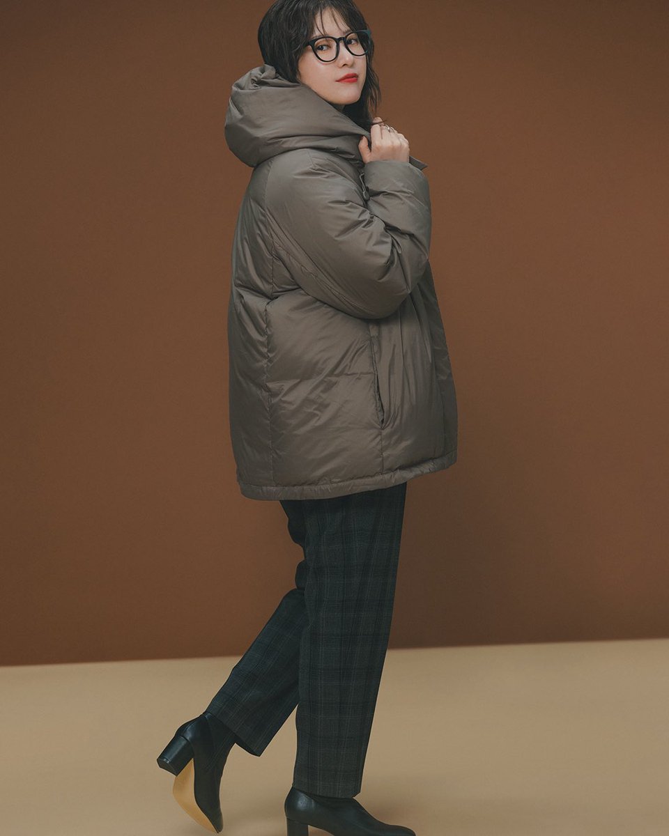 吉高由里子さん(@ystk_yrk )が着こなす、「エアリュクスフードダウン