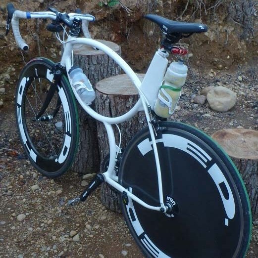 tmallard's tweet image. To get my APT in , weather is gusting to 38kts/19.55m/s, 51F/10.5C , humidity 77%

As a cyclist no-car

There is no trainer ride to match a solo ride into it 8mi/13km, 1.5hrs est, 800ft/244m of climbing

#ClimateChanged is real this will flip semi's 

There is no middle-finger