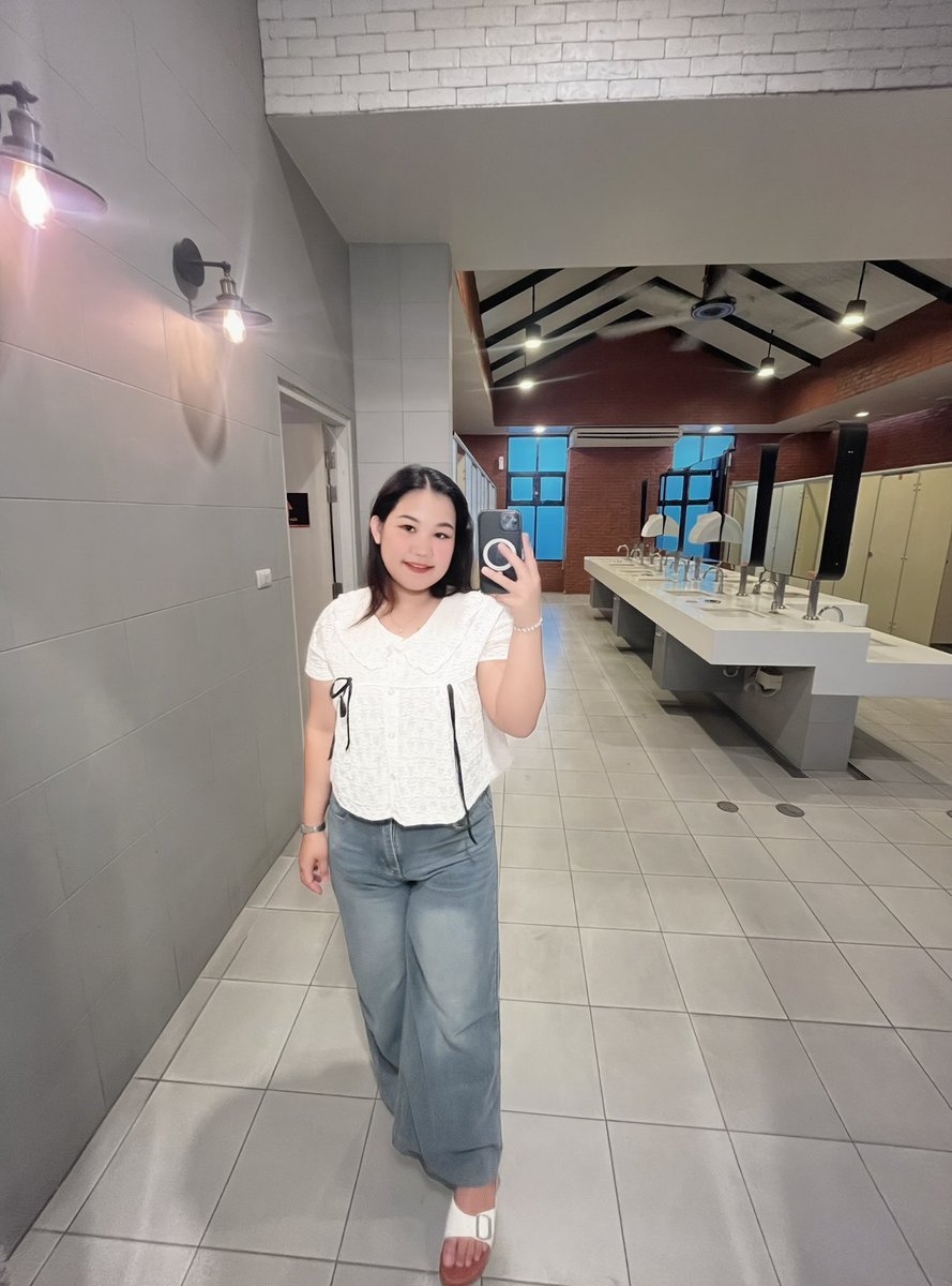 Sun (@petchra05702469) on Twitter photo 