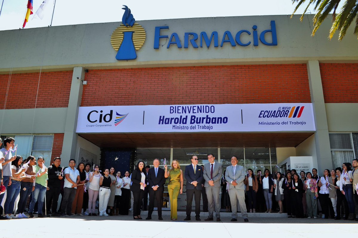 Nuestro compromiso y buenas prácticas de responsabilidad social y laborales fueron reconocidas y resaltadas hoy, durante la visita del ministro del Trabajo, <a href="/haburbano/">Harold Burbano</a>  a #Pharmabrand.
#GrupoCid #BuenasPrácticasLaborales #ResponsabilidadSocialCorporativa
#ViveMujer #ViveNiñez