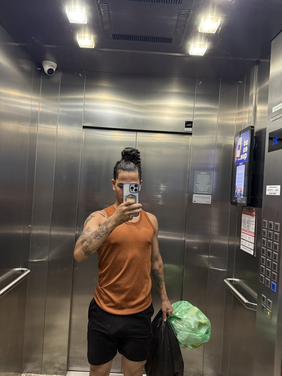 Kimmorais_'s tweet photo. 🍆🤤 https://t.co/T5PRKpewzj