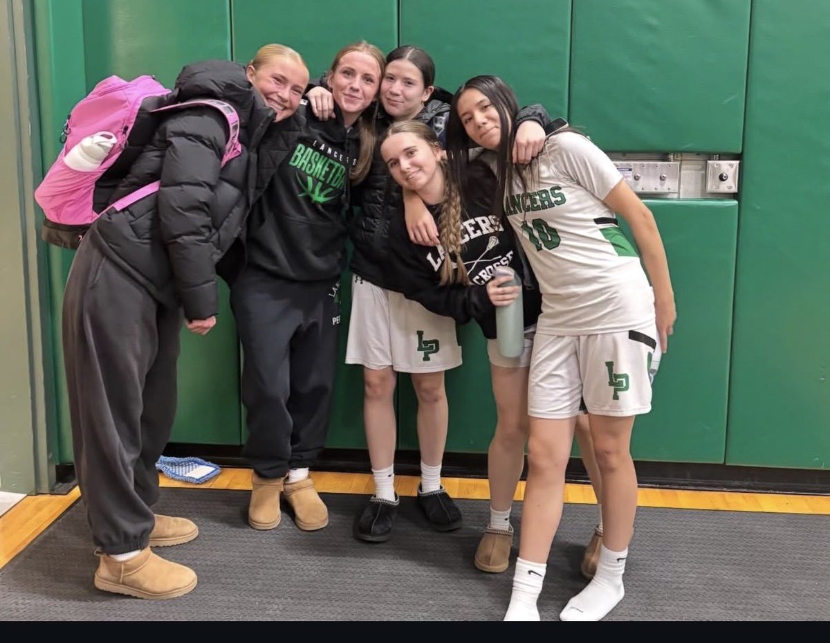 Lewport Women’s Basketball tweet media