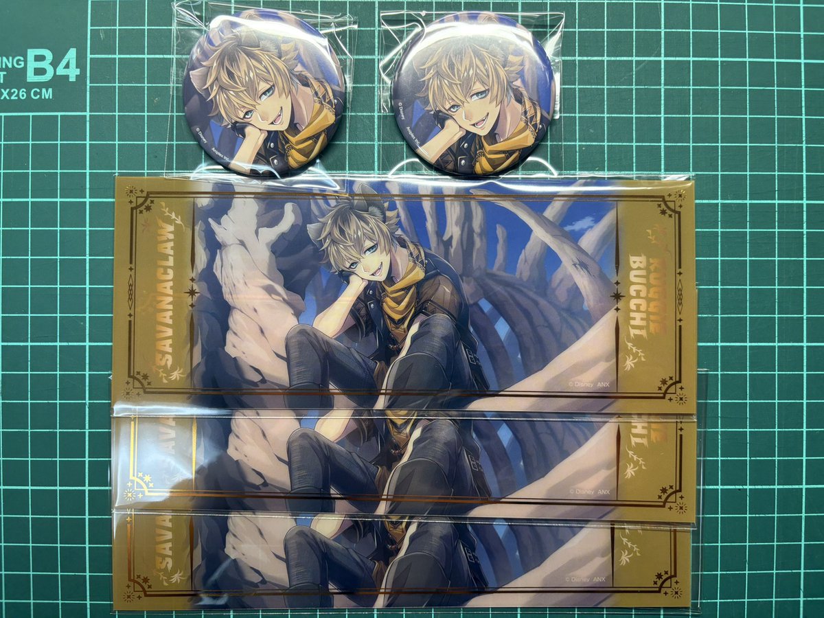 ツイステ 交換 譲渡 寮服 譲 箔押し クリアカード 缶バッジ ラギー 求