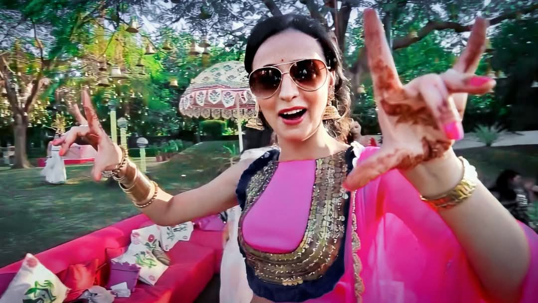 #SanayaIrani