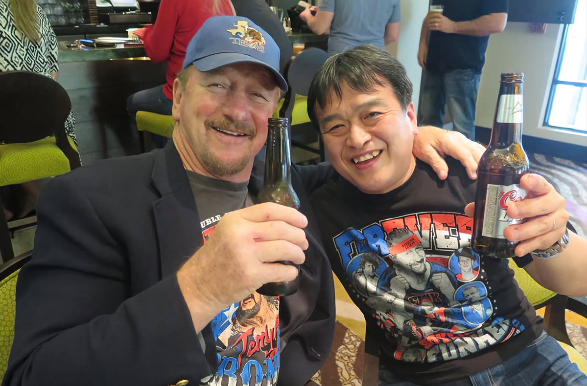 12月9日はテリー・ファンクのデビュー60周年、10日はNWA世界ヘビー