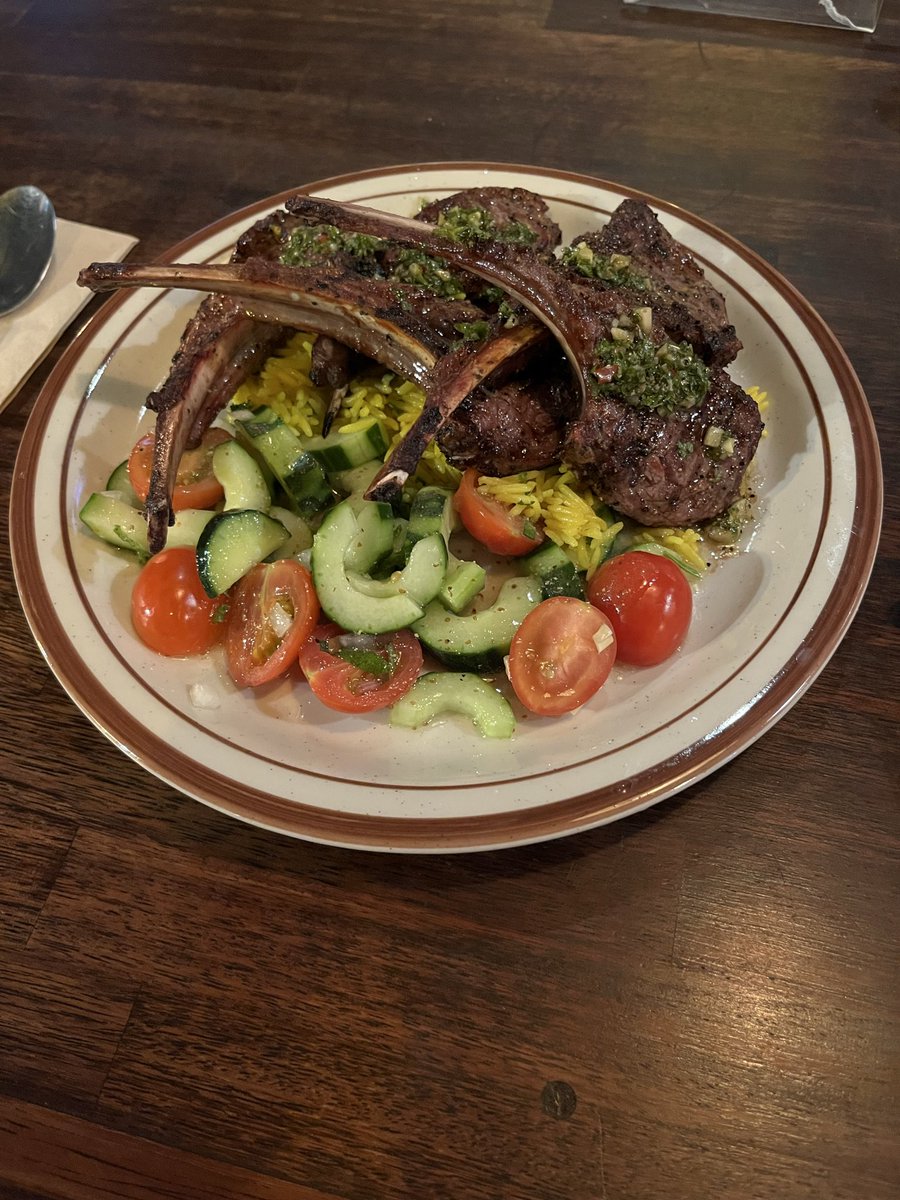 BurgundyWolf tweet media