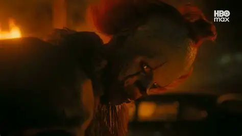 A ponieważ jakoś tak szybko ucichło o "To: Witajcie w Derry", to warto wspomnieć, że odcinek z minionego poniedziałku jest znakomity.

Często tak jest, że jakiś odcinek serialu wybija się ponad pozostałe. Tak prawdopodobnie będzie w przypadku s01e07 #ITWelcomeToDerry choć trudno