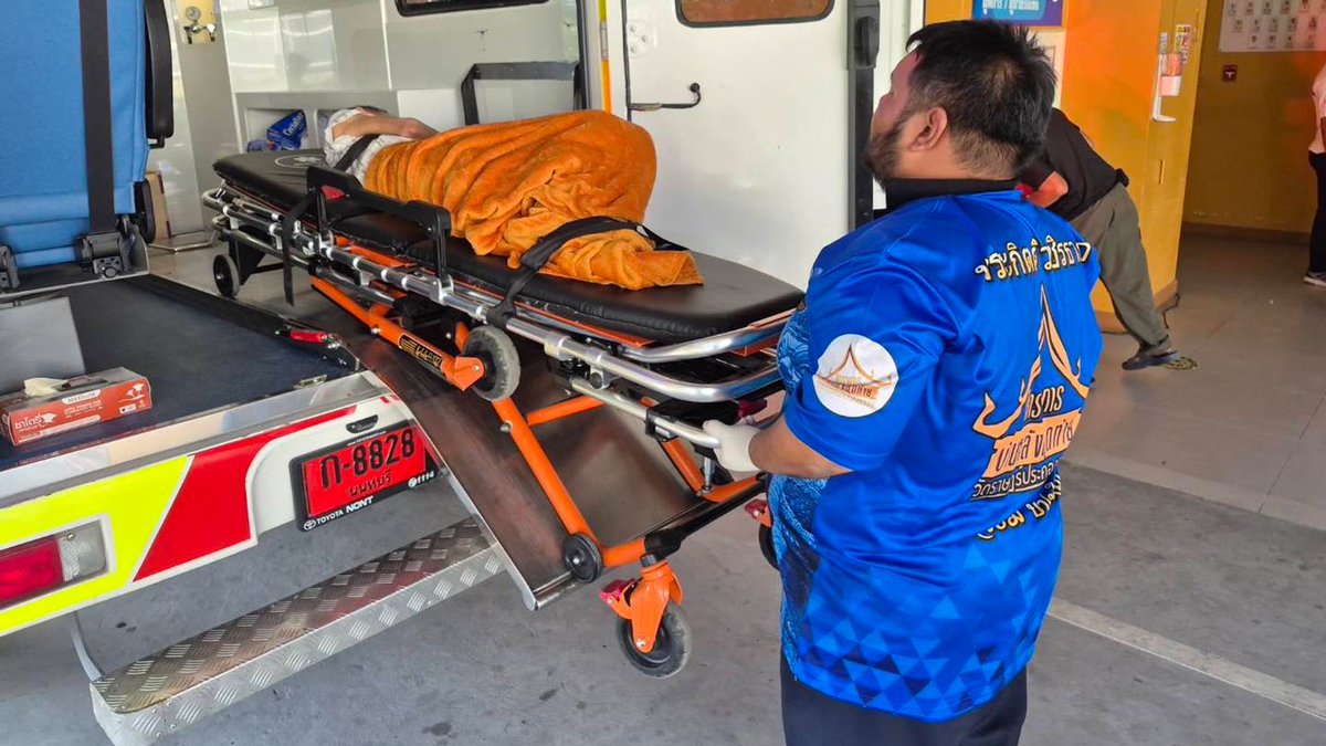 off__center's tweet image. A woman in Thailand was declared dead and sent to a crematorium…
She woke up in the coffin moments before cremation.
Unbelievable.

news.sky.com/story/dead-tha…