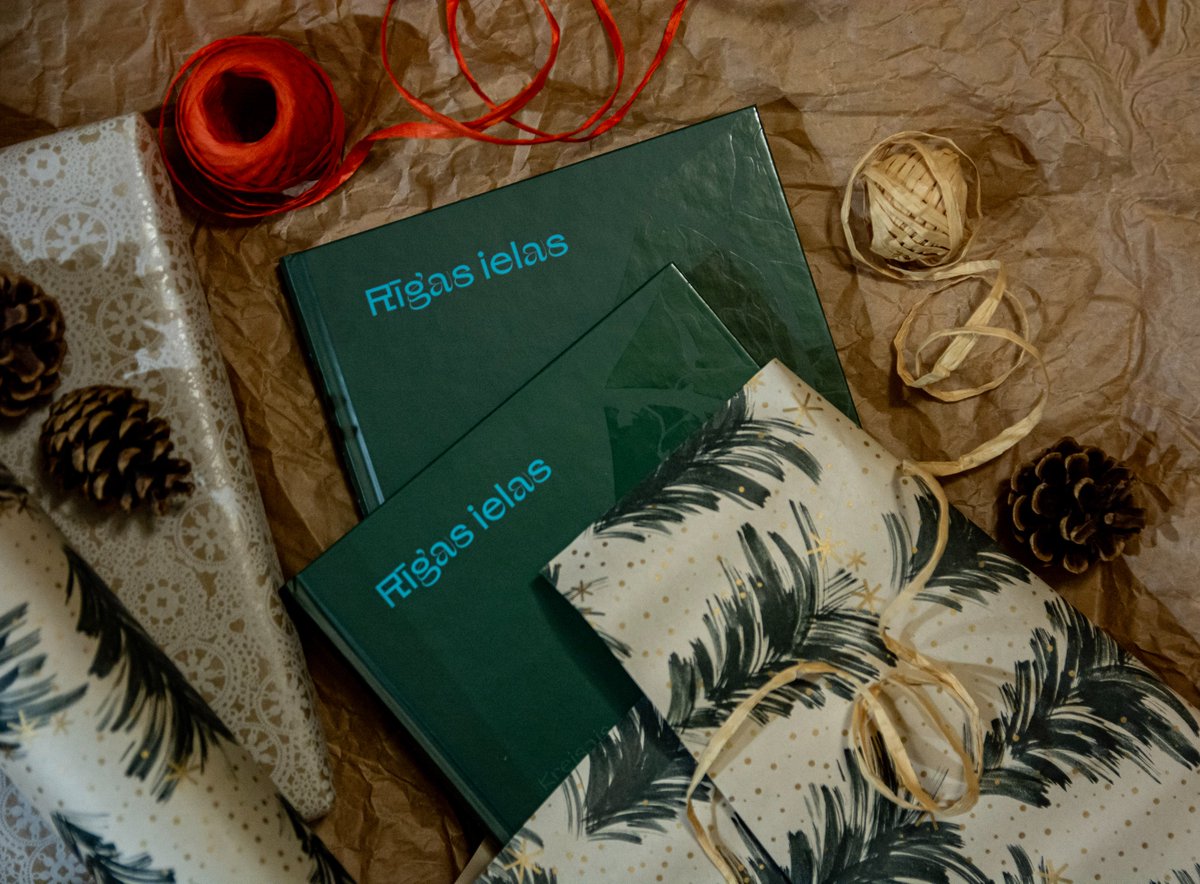 🎁 Līdz Ziemassvētkiem vairs tikai 14 dienas!
Grāmata “Rīgas ielas. Kreisais krasts” ir lieliska dāvana ikvienam Rīgas un vēstures mīļotājam.

Svētkus īpašākus vari padarīt, uzticot dāvanu iesaiņošanu mums!

🎀Vairāk mūsu i-veikala kartes.lv sadaļā “Idejas dāvanām”.