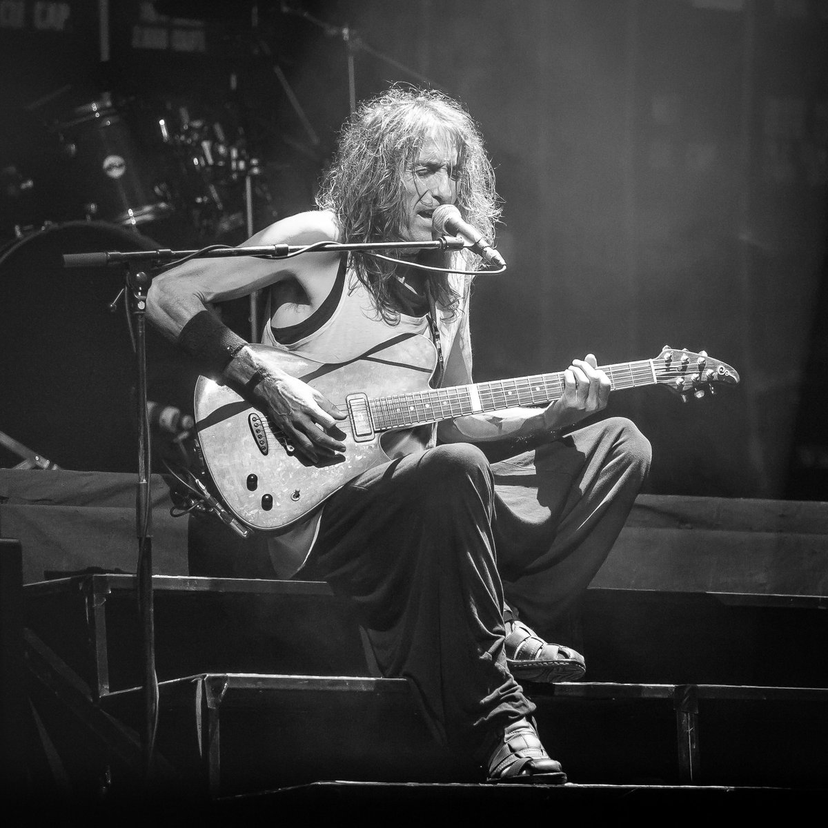 Gracias por tantísimo, maestro 💔