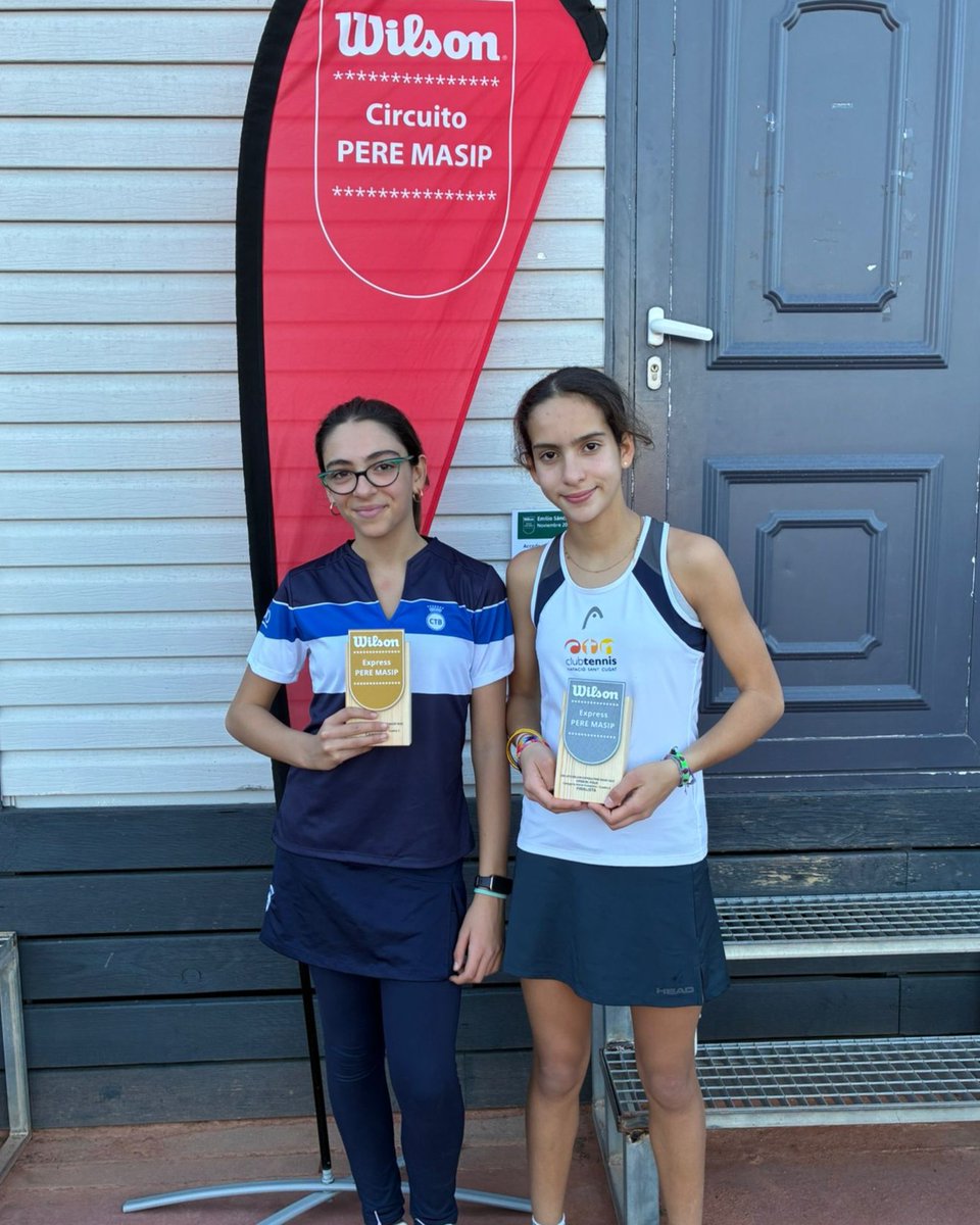 🎾✨ Resultats Destacats 🏆🔥
🎾TENIS: Circuito Pere Masip 2025 - RC Polo
🔸 Arnau Gine:
Finalista en categoria Benjamí Masculí 2. 👏
🔸 Mara Serrano:
Finalista en categoria Aleví Femení 3. 👏
Han jugat molt bé, mostrant un altíssim nivell del CTNSC. 🙌💙